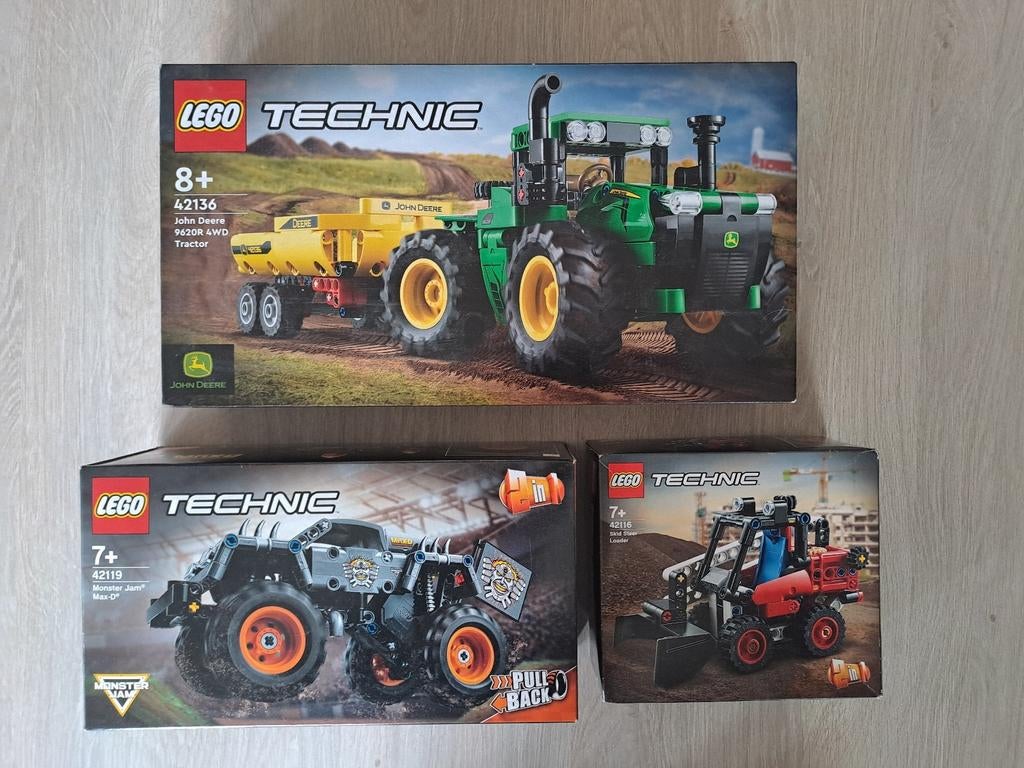 Lego Technic 42119 42136 42116 new and sealed, Kinderen en Baby's, Speelgoed | Duplo en Lego, Nieuw, Lego, Ophalen