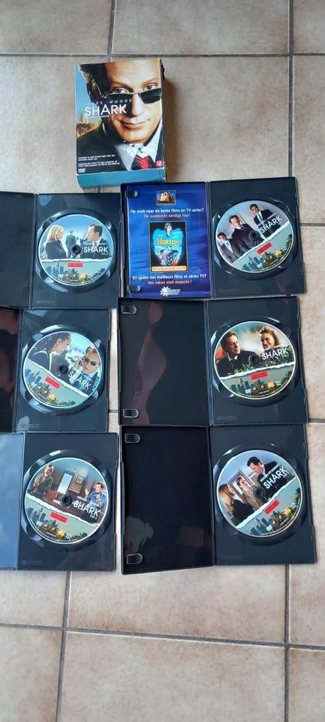 Shark James Woods saison 1, Enlèvement ou Envoi, Comme neuf