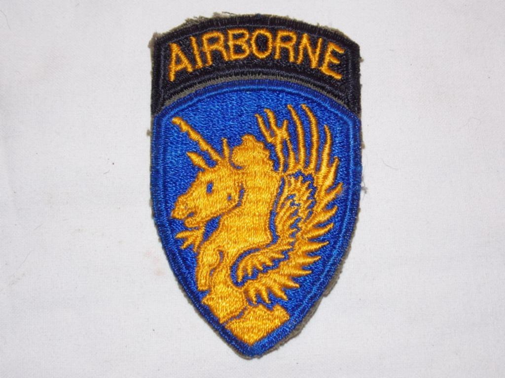 WWII US 13th Airborne patch, Verzamelen, Ophalen of Verzenden, Landmacht, Embleem of Badge