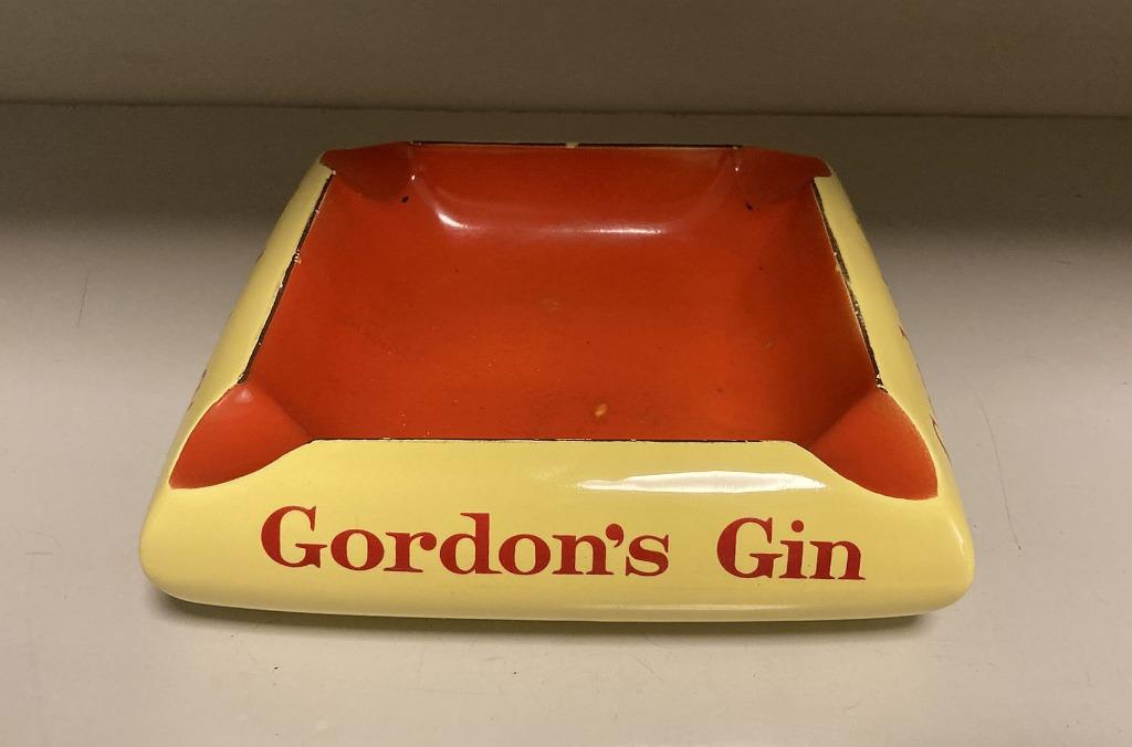 Vintage asbak Gordon's Gin, Collections, Enlèvement ou Envoi, Utilisé, Ustensile