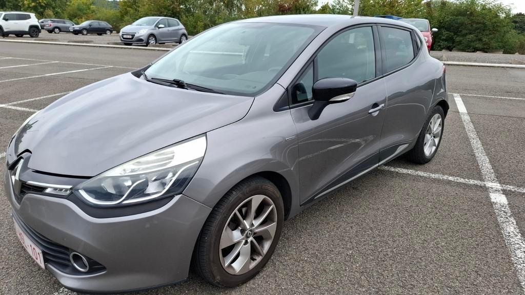 Clio4, Achat, Boîte manuelle, 5 portes, Particulier