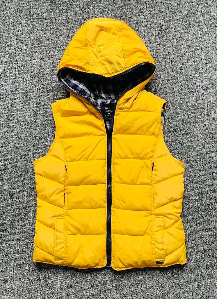 Veste Zara taille L jaune sans manches