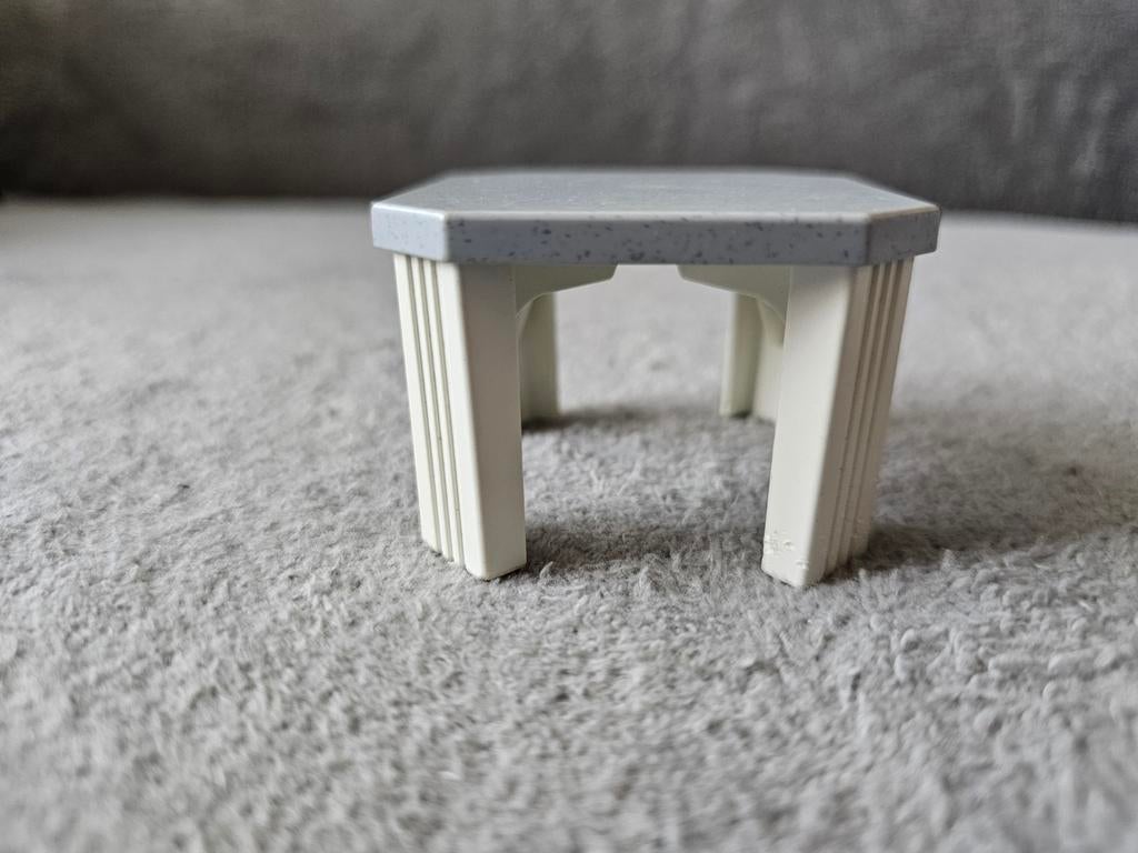 Playmobil  - table rectangulaire gris et blanc, Enlèvement ou Envoi
