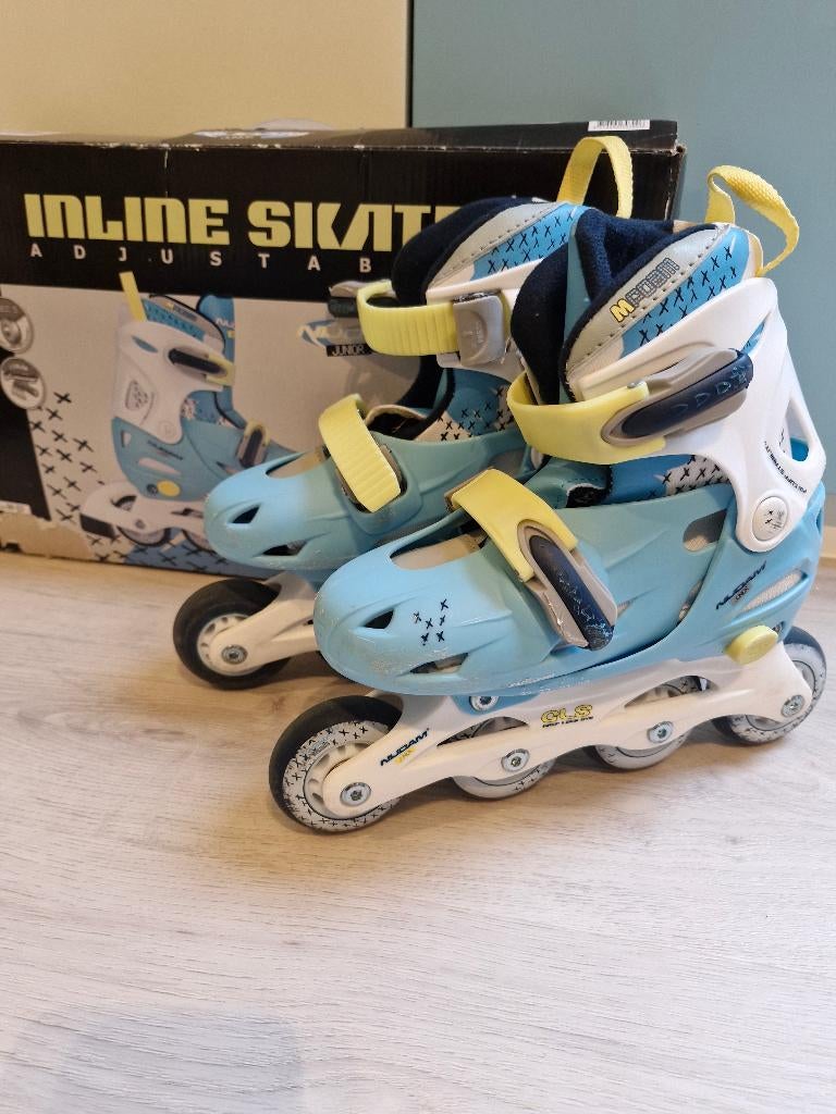 Verstelbare inline skates maat 30-33, Sport en Fitness, Skeelers, Verstelbaar, Kinderen, Zo goed als nieuw, Inline skates 4 wielen