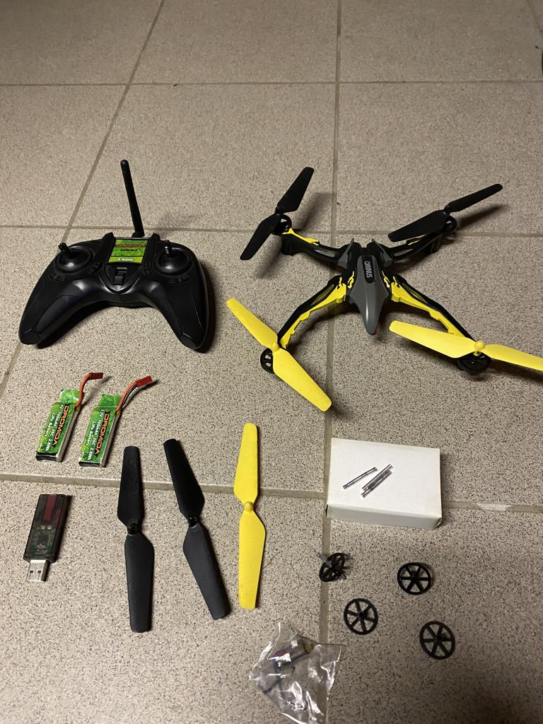 drone dromida Ominus (defect), Audio, Tv en Foto, Drones, Minder dan 100 meter, Ophalen, Overige typen, Geen camera