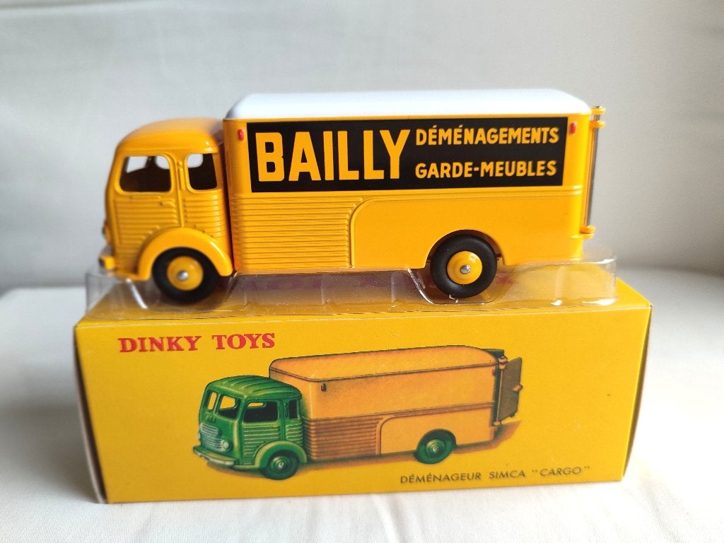 Dinky Atlas _ SIMCA CARGO "Déménageur Bailly"_ ref. 33AN., Enlèvement ou Envoi, Comme neuf, Bus ou Camion, Dinky Toys