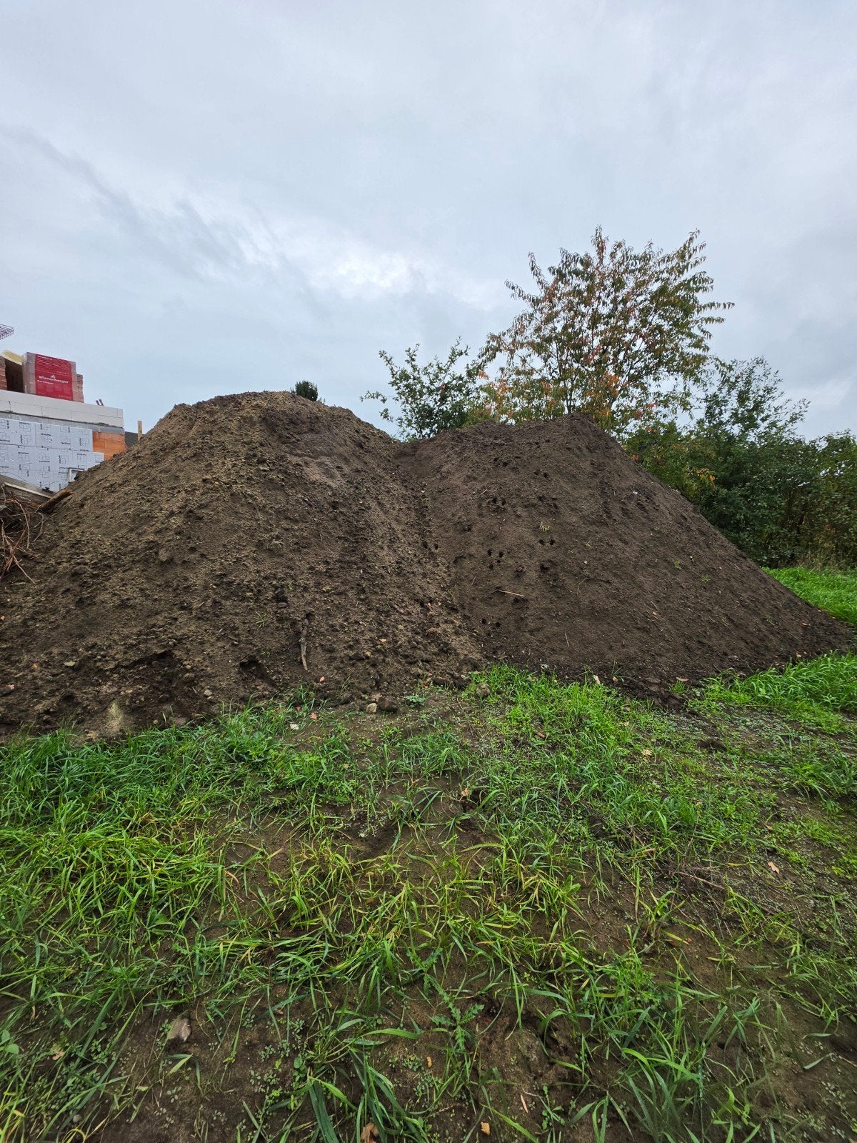 gratis zwart grond, Ophalen