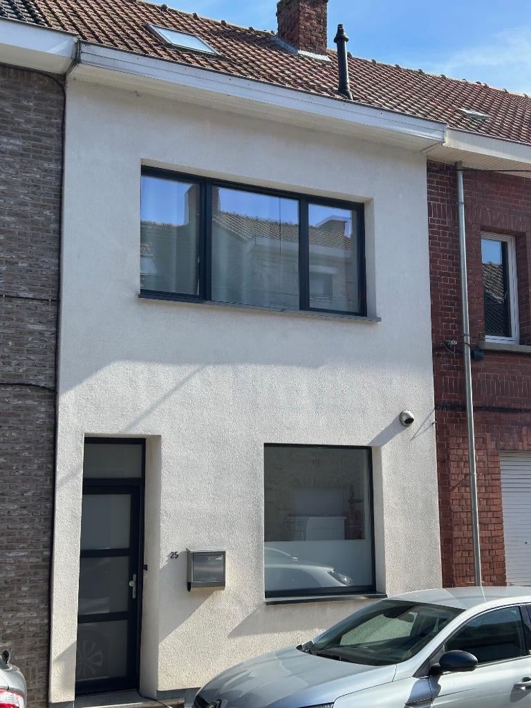 Huis 3 slpks met tuin en kelder te koop, EPC B, 139 kWh/m²/jaar, Tot 200 m², 3 kamers, Menen