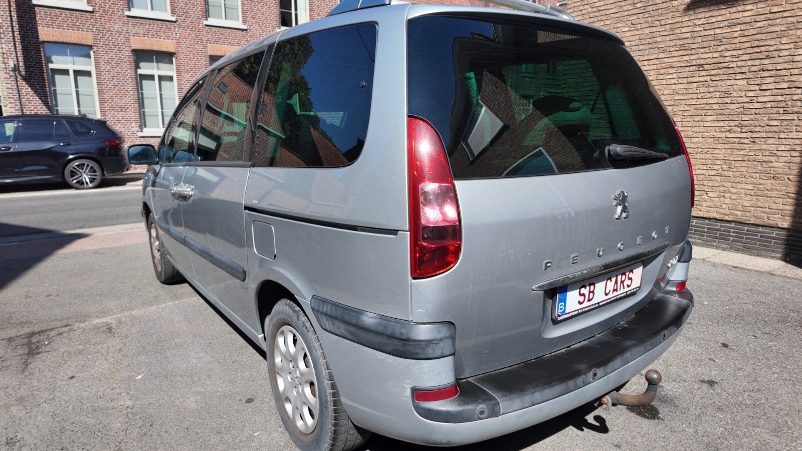 Peugeot 807 - Essence - Automatique — 65 147, 100 kW, Achat, 5 portes, Automatique