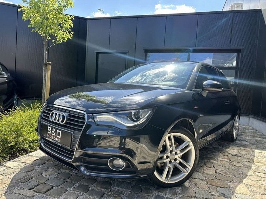 Audi A1 TFSI S-Line In+Out ,NAVI,CRUISE,GARANTIE,99896km LE, Autos, Euro 5, Achat, A1, Entreprise