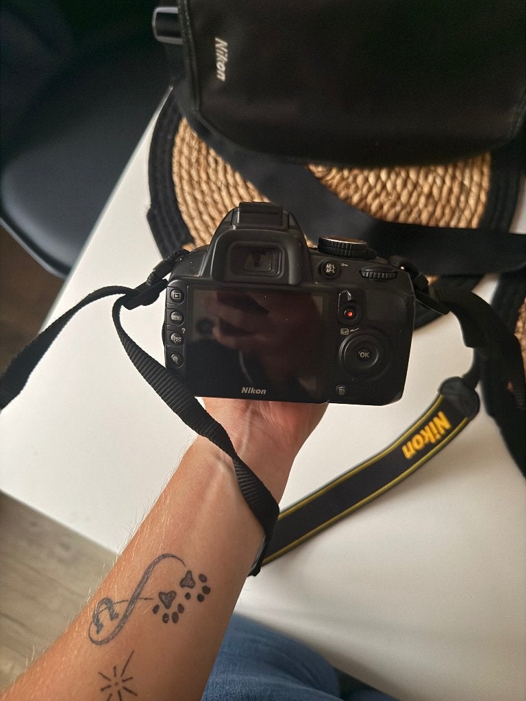 Appareil photo Nikon D3100, TV, Hi-fi & Vidéo, Appareils photo numériques, Enlèvement, Comme neuf, Nikon