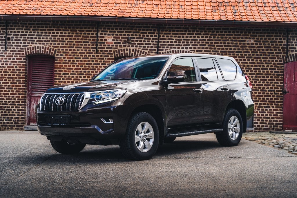 Toyota Land Cruiser 150, Automaat, 4 cilinders, Bruin, Leder