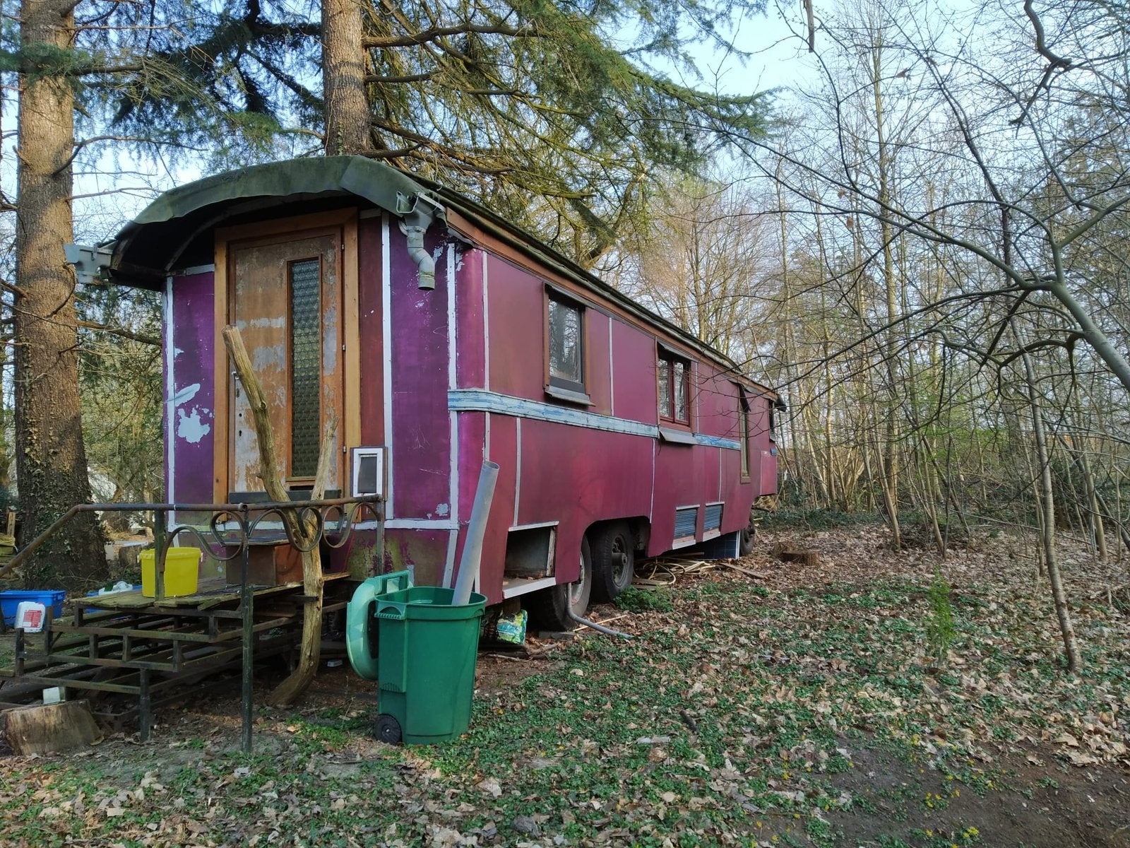 Unieke woonwagen / tiny house op chassis – 12 meter, Ophalen, 200 tot 400 cm, Blokhut, Zo goed als nieuw