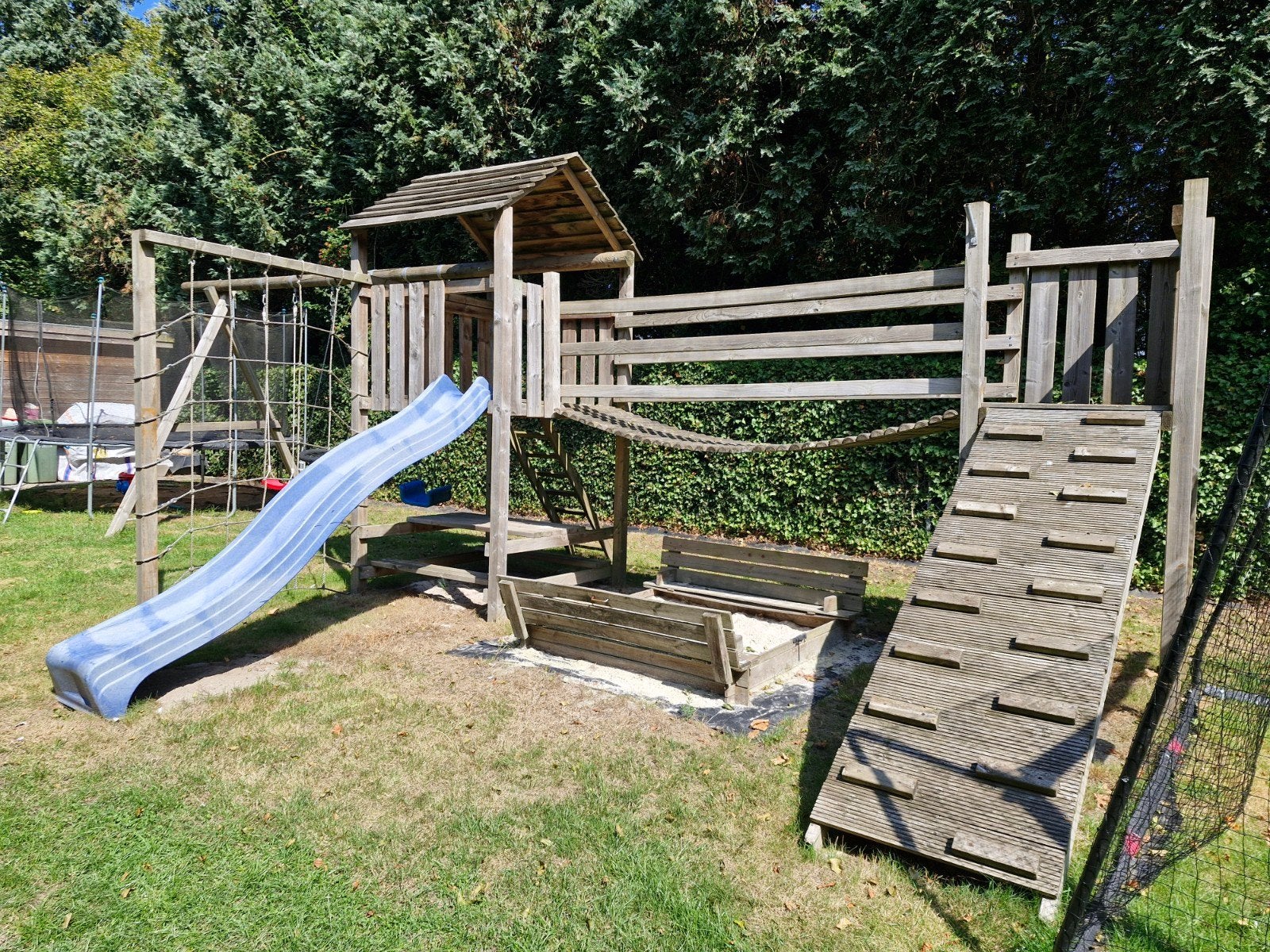 speeltoestel buiten, Ophalen, Zandbak