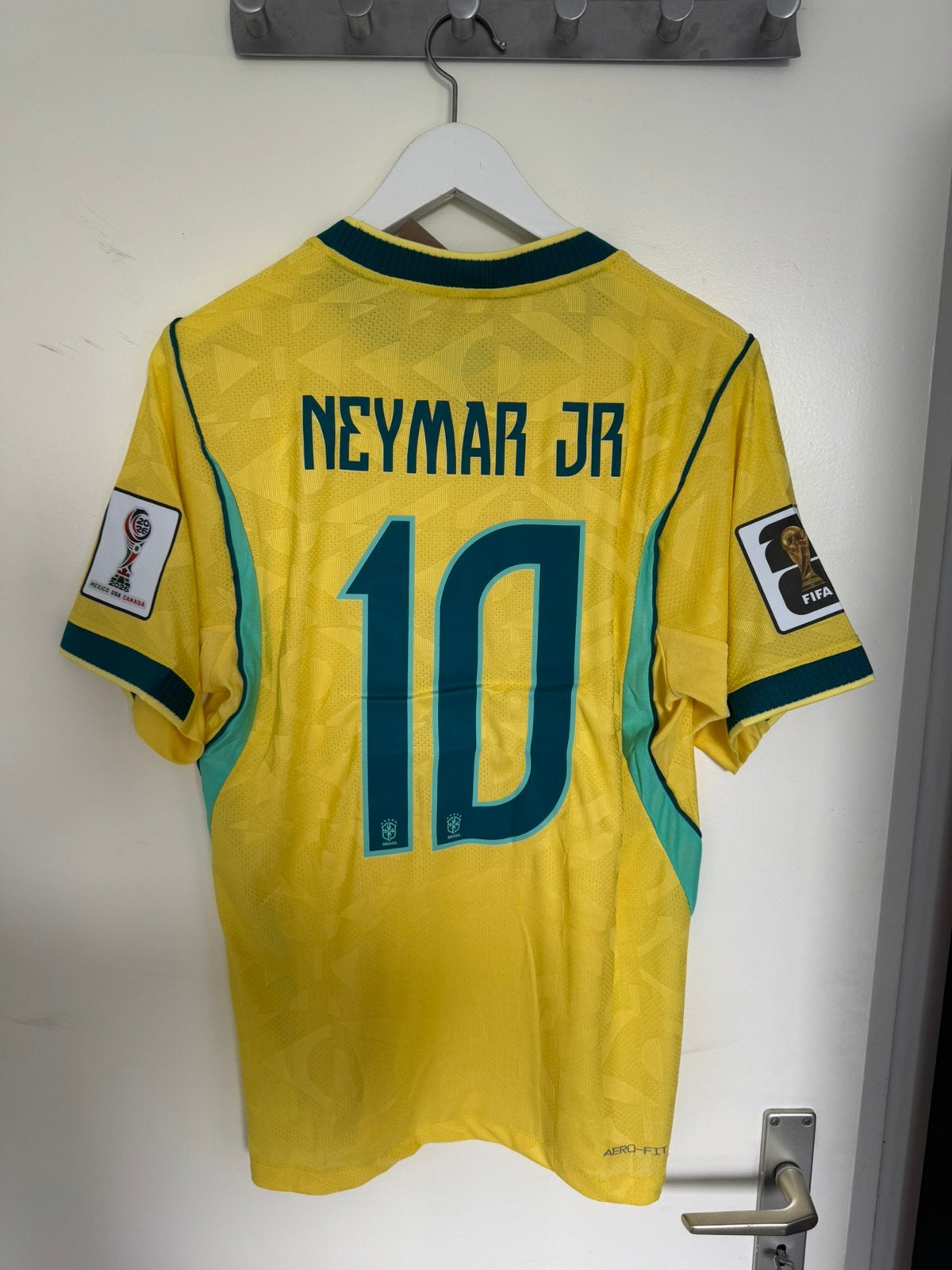 Maillot Brazil Neymar, Taille M, Enlèvement, Comme neuf, Maillot