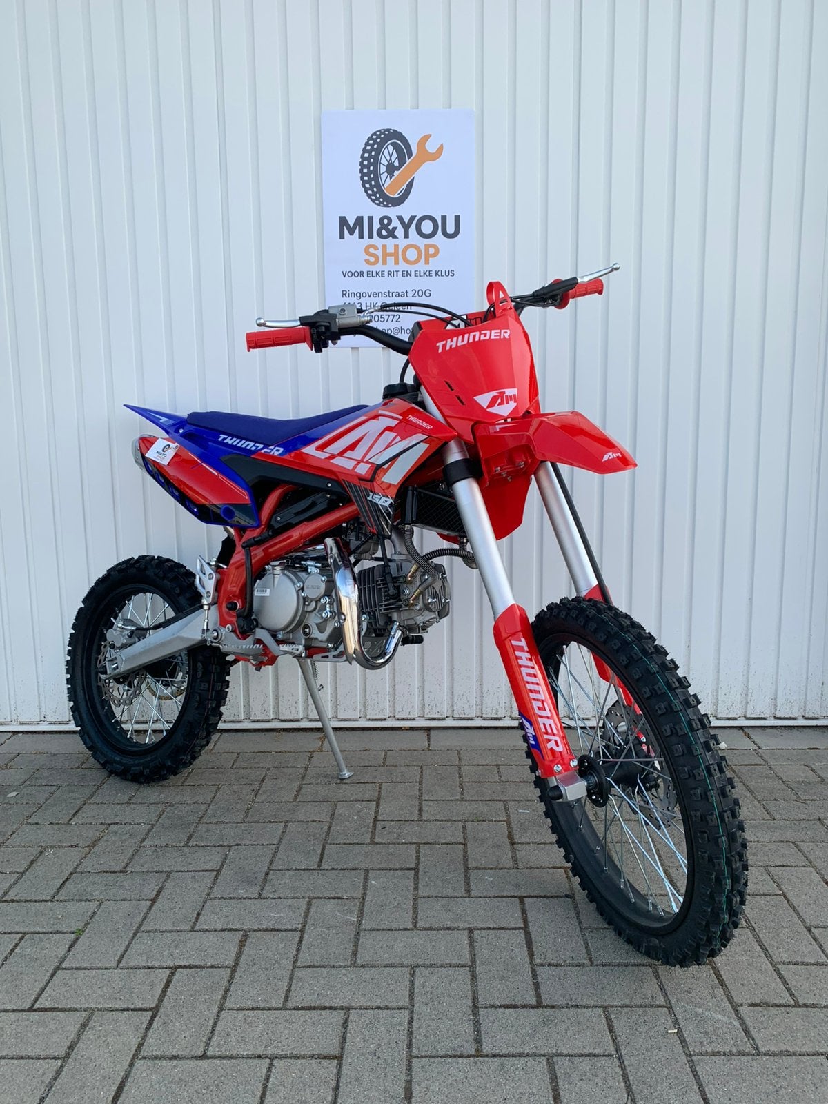 Crossmotor 150cc Apollo thunder 4takt 95km/h NIEUW, Fietsen en Brommers, Brommeronderdelen | Scooters, Nieuw, Cilinder, Ophalen of Verzenden