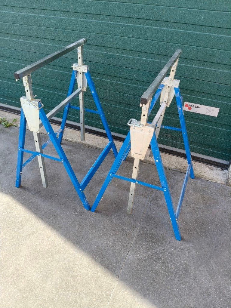 Tréteaux (2 pièces réglables en hauteur), Enlèvement, Utilisé