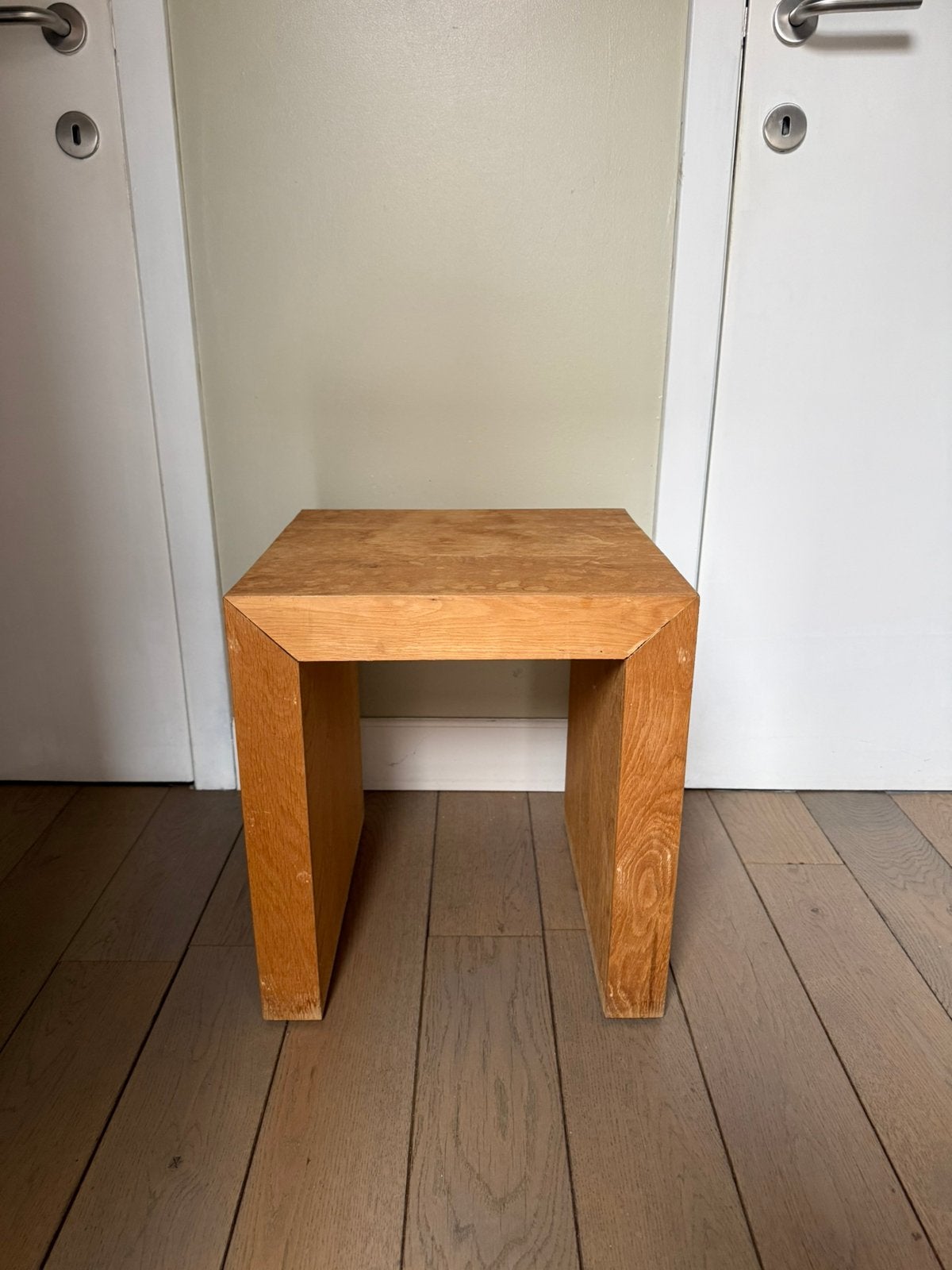 Handgemaakte houten krukken / zitjes – 8 stuks, Ophalen, Zo goed als nieuw