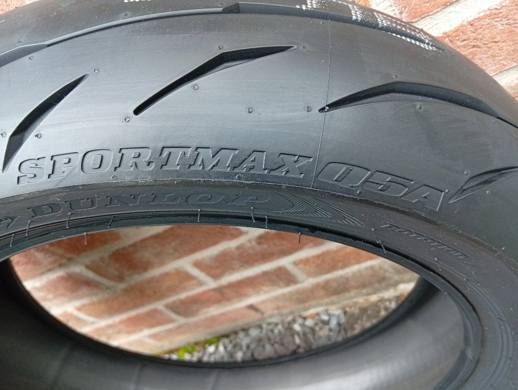 NIEUWE DUNLOP SPORTMAX Q5A ACHTERBAND - 160/60/17, Ophalen of Verzenden, Nieuw