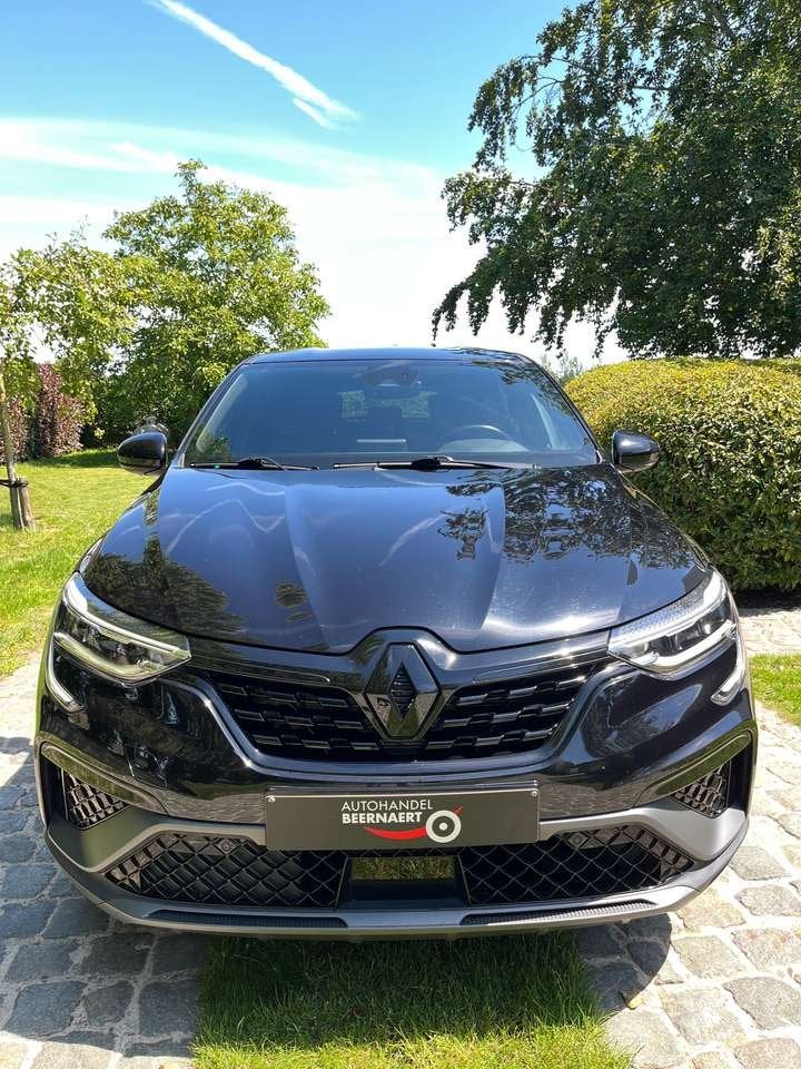 Renault Arkana E-TECH 1.6i E-Tech Engin. Fast Track/1eignr/, Auto's, Arkana, 4 cilinders, 0 kg, Zwart