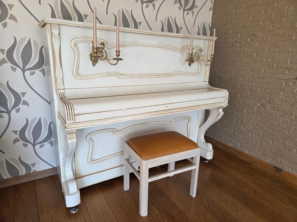 Piano, Muziek en Instrumenten, Ophalen, Gebruikt, Wit, Piano