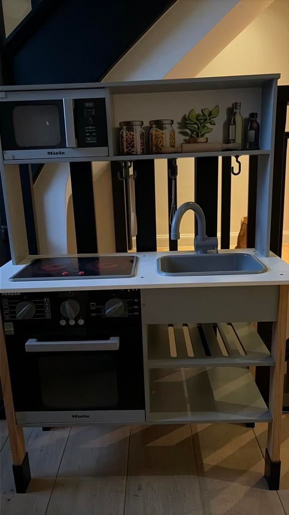 Speelkeukentje miele in zeer goede staat, Ophalen, Zo goed als nieuw