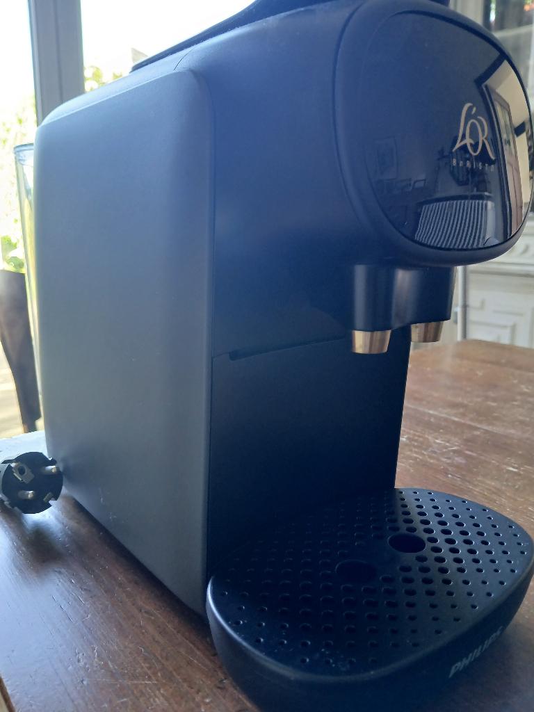L'or barista philips, Réservoir d'eau amovible, Comme neuf, Dosettes et capsules de café, 2 à 4 tasses
