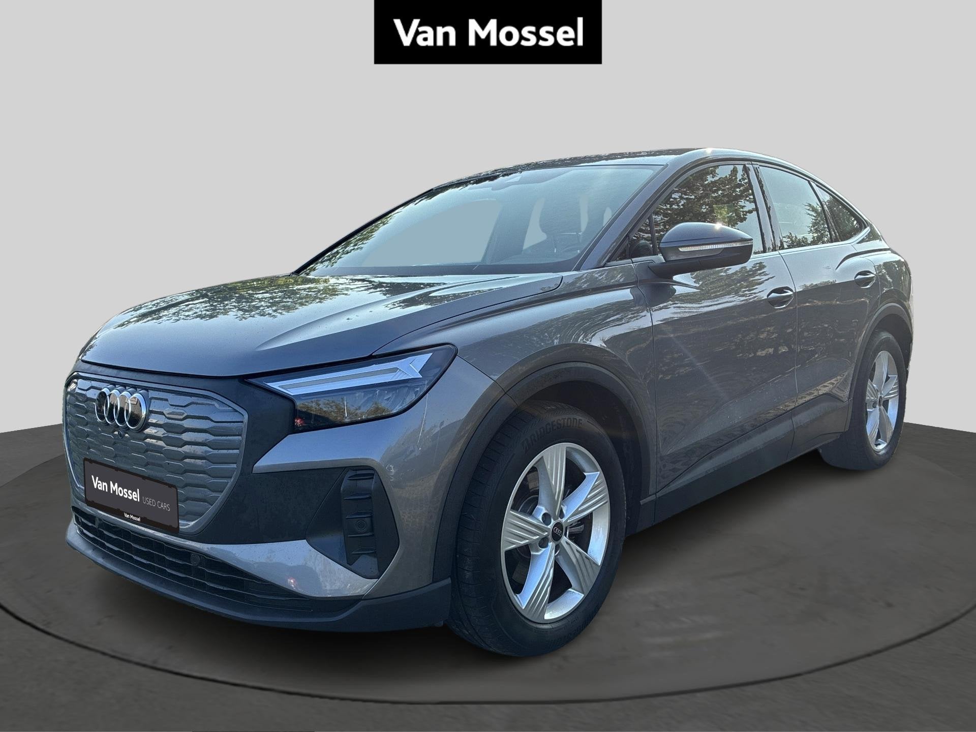 Audi Q4 Sportback e-tron 40 Advanced | leder | Pano | Pack T, Auto's, Automaat, Dealer onderhouden, Gebruikt, Zwart