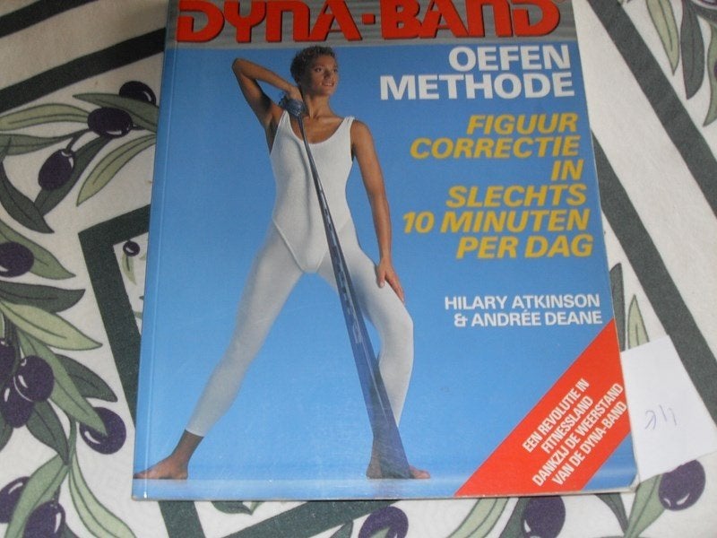 sportboek "stretching"/"dynaband" €2/stuk, Boeken, Ophalen of Verzenden, Zo goed als nieuw