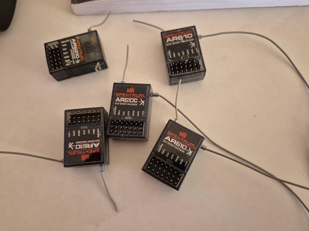 Spektrum ontvangers 5 stuks, Hobby & Loisirs créatifs, Enlèvement ou Envoi, Comme neuf