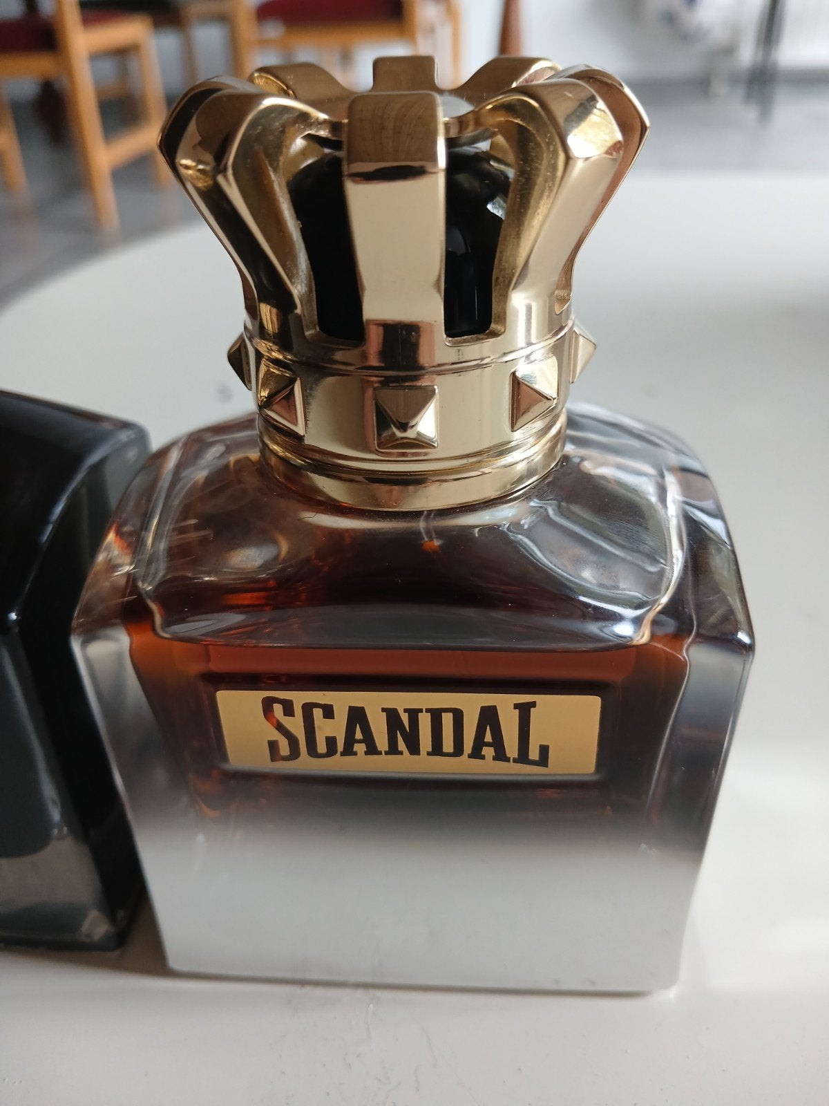 scandal parful te koop. nieuw, Ophalen, Nieuw