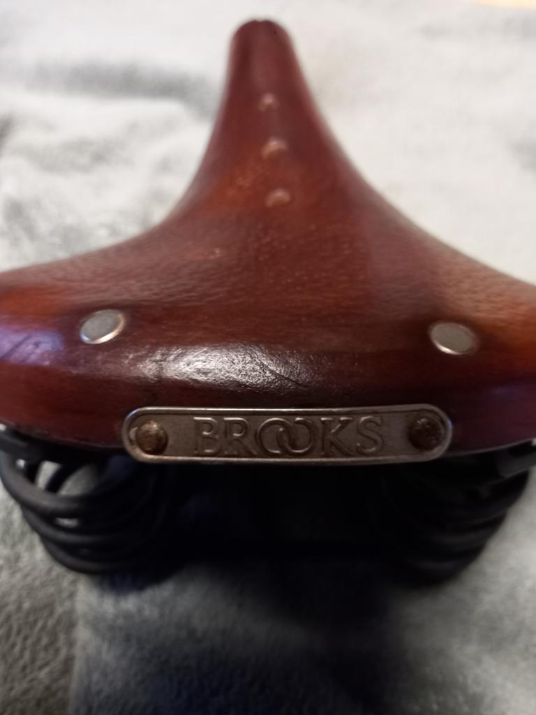 Selle Brooks, Selle