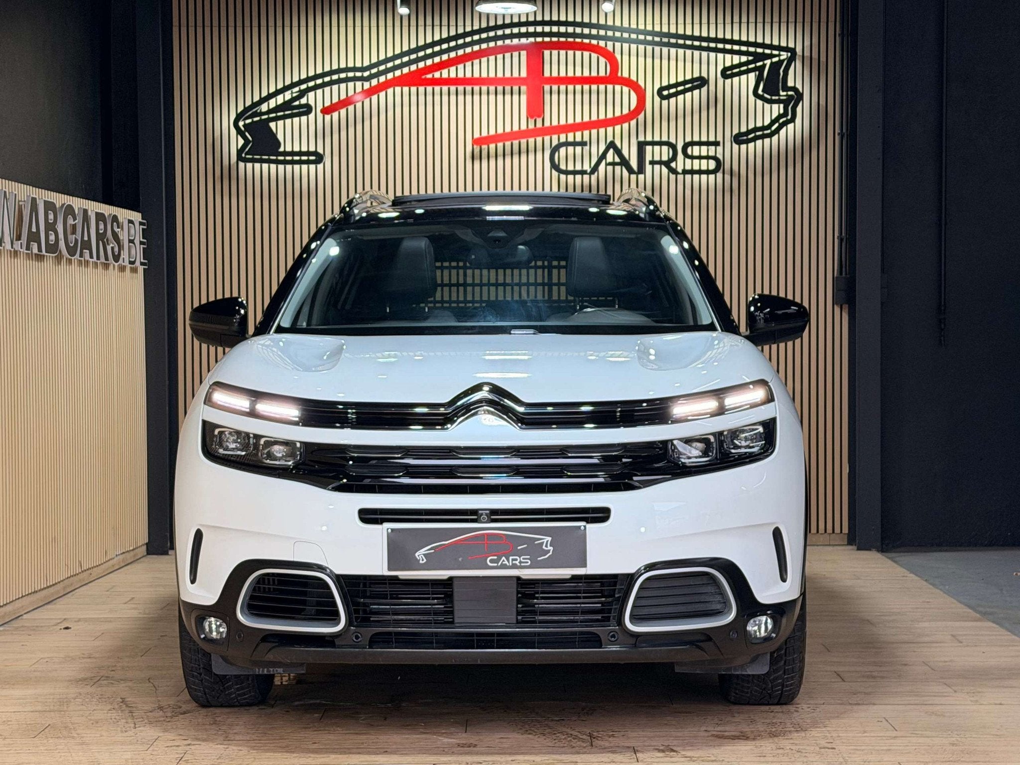Citroën C5 Aircross 1.2i Feel * BOITE AUTO - FULL OPTIONS *, Autos, Citroën, 1940 kg, Achat, Euro 6, Entreprise