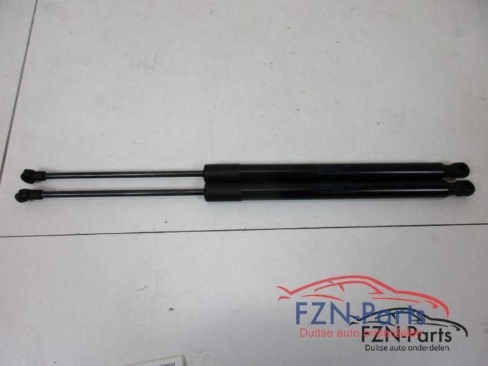VW Golf 7 Gasveerpoot Veerpoot Achterklep Set, Ophalen of Verzenden, Gebruikt