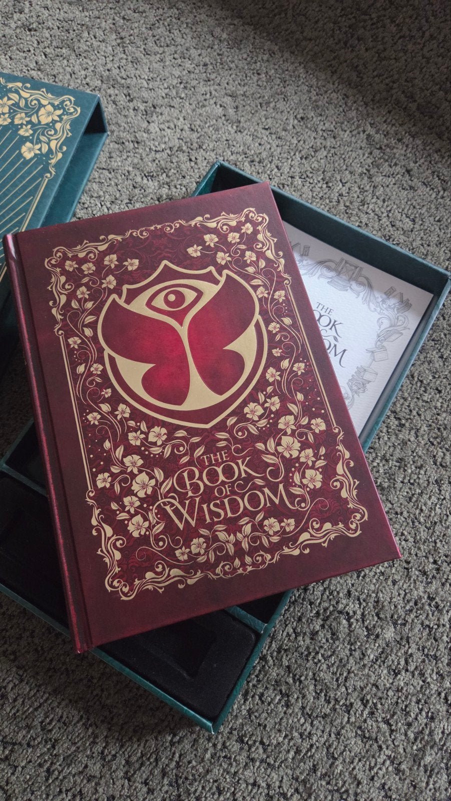 Tomorrowland - The Book of Wisdom, Boeken, Ophalen