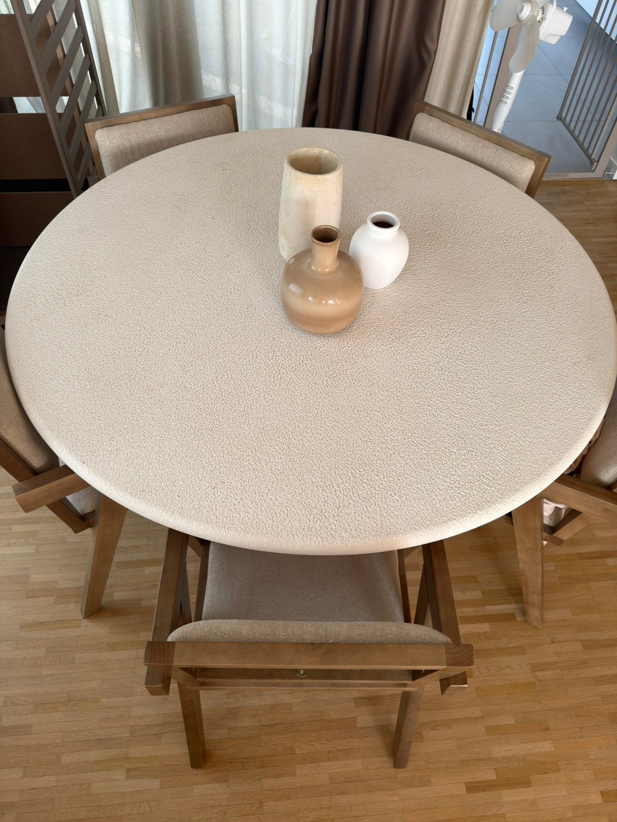 Grote eettafel echt steen! Met stoelen, Huis en Inrichting, Ophalen, Zo goed als nieuw
