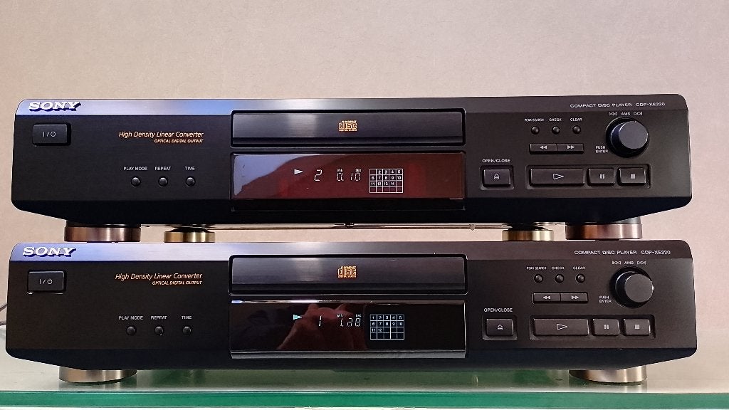 2 X Sony CDP-XE 220 "Vintage" Cd-Spelers; Zo goed als nieuw!, Ophalen of Verzenden, Sony