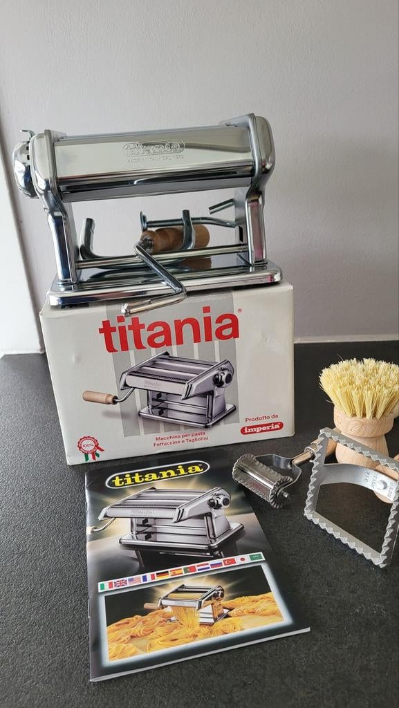 Imperia Titania neuve et jamais utilisée, Ophalen
