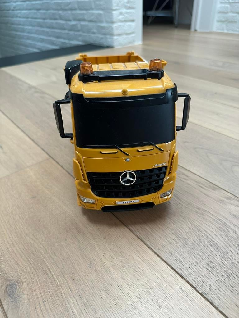 Mercedes Arcos vrachtwagen, Ophalen, Zo goed als nieuw, Afstandsbediening