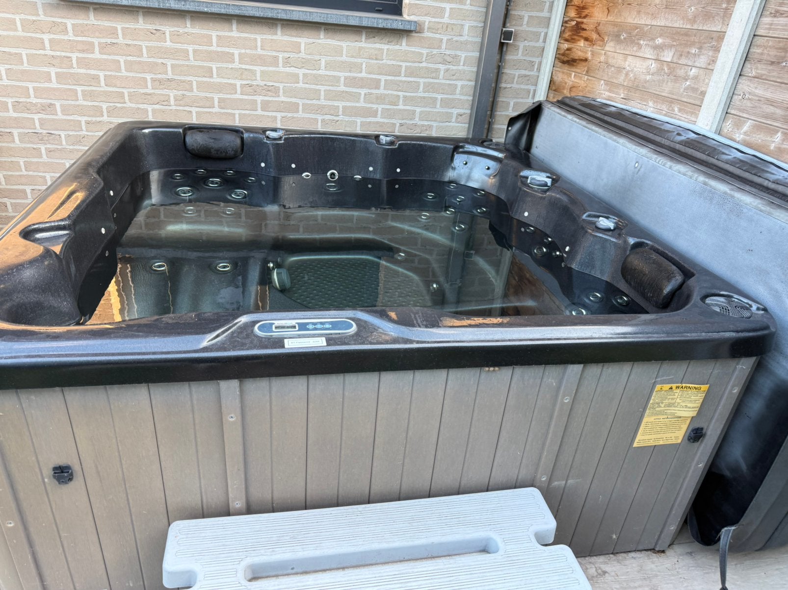 Jacuzzi, Tuin en Terras, Ophalen, Gebruikt, Afdekzeil, Vast