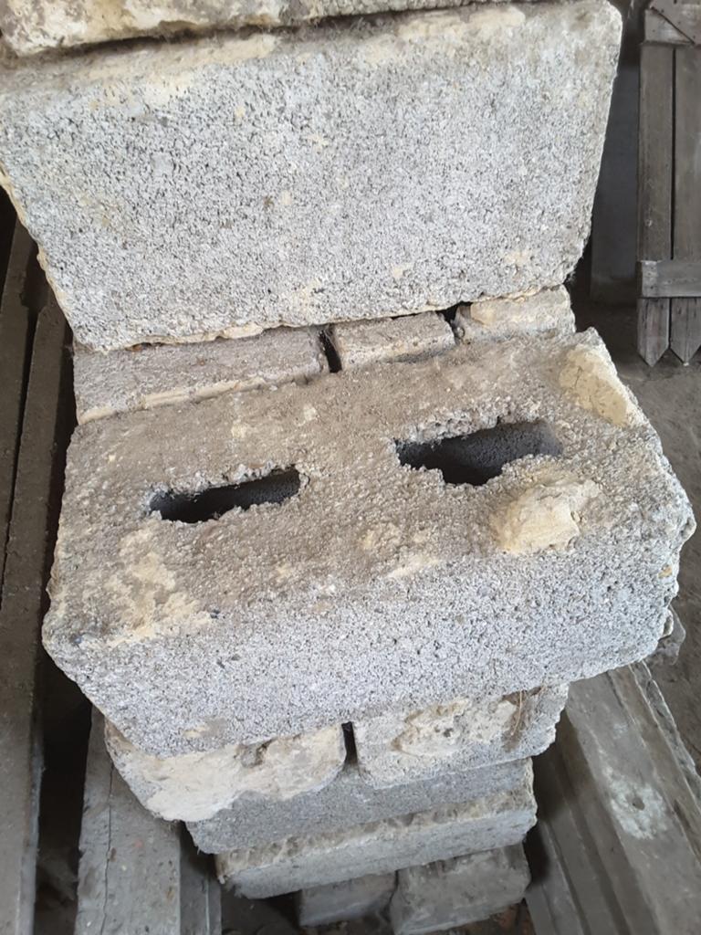 Grote betonblokken 39x19x19 cm, Doe-het-zelf en Bouw, Metselstenen, Ophalen
