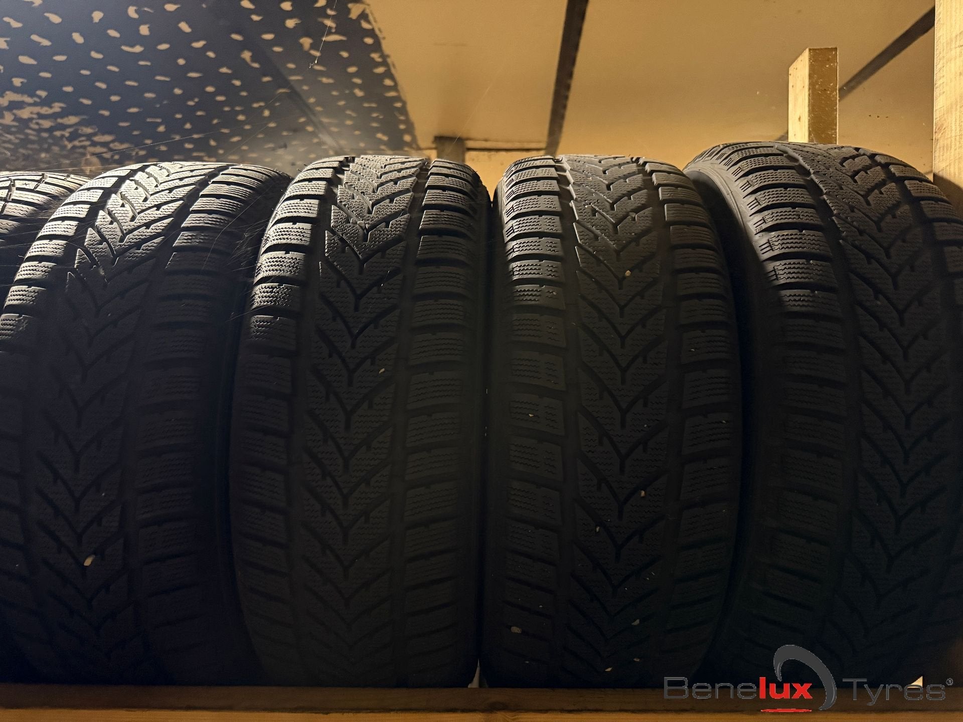 nieuw snow 205/60R15 Vredestein 205/60 R15 205/60/15 2056015, Auto-onderdelen, Gebruikt, 15 inch, -, -