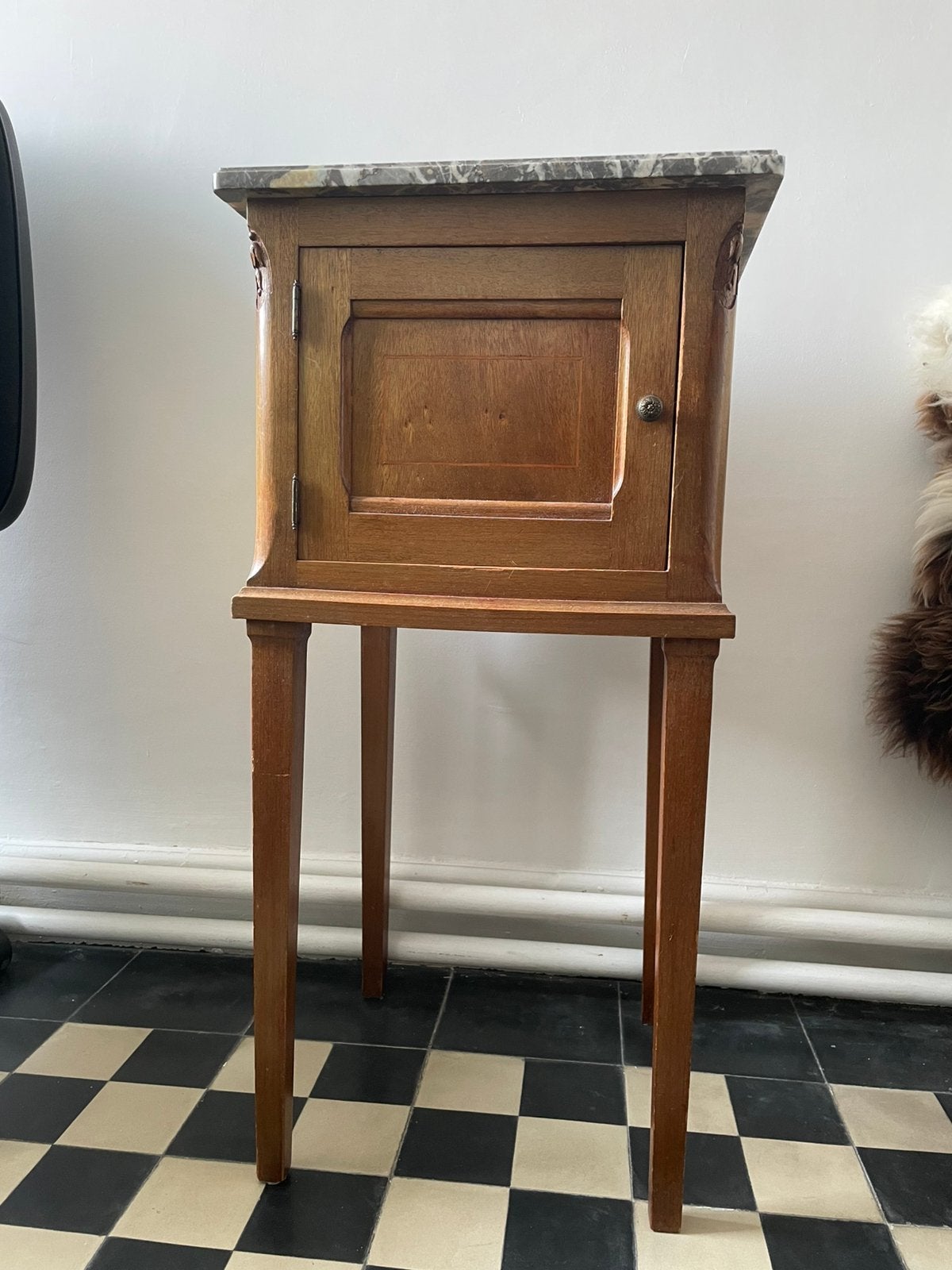 vintage houten kastje, Ophalen, Zo goed als nieuw