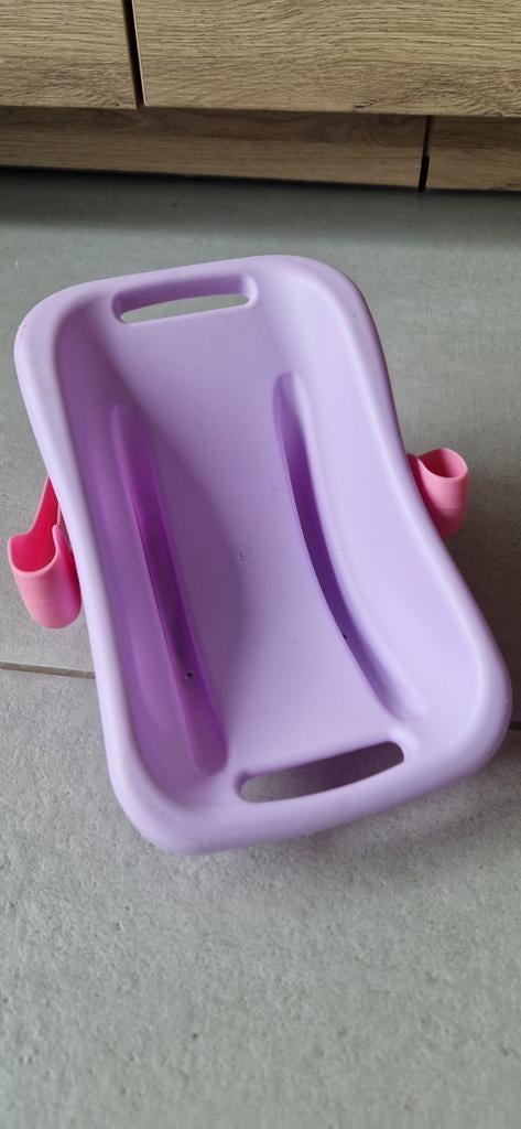 Maxi-Cosi pour poupée, Enlèvement