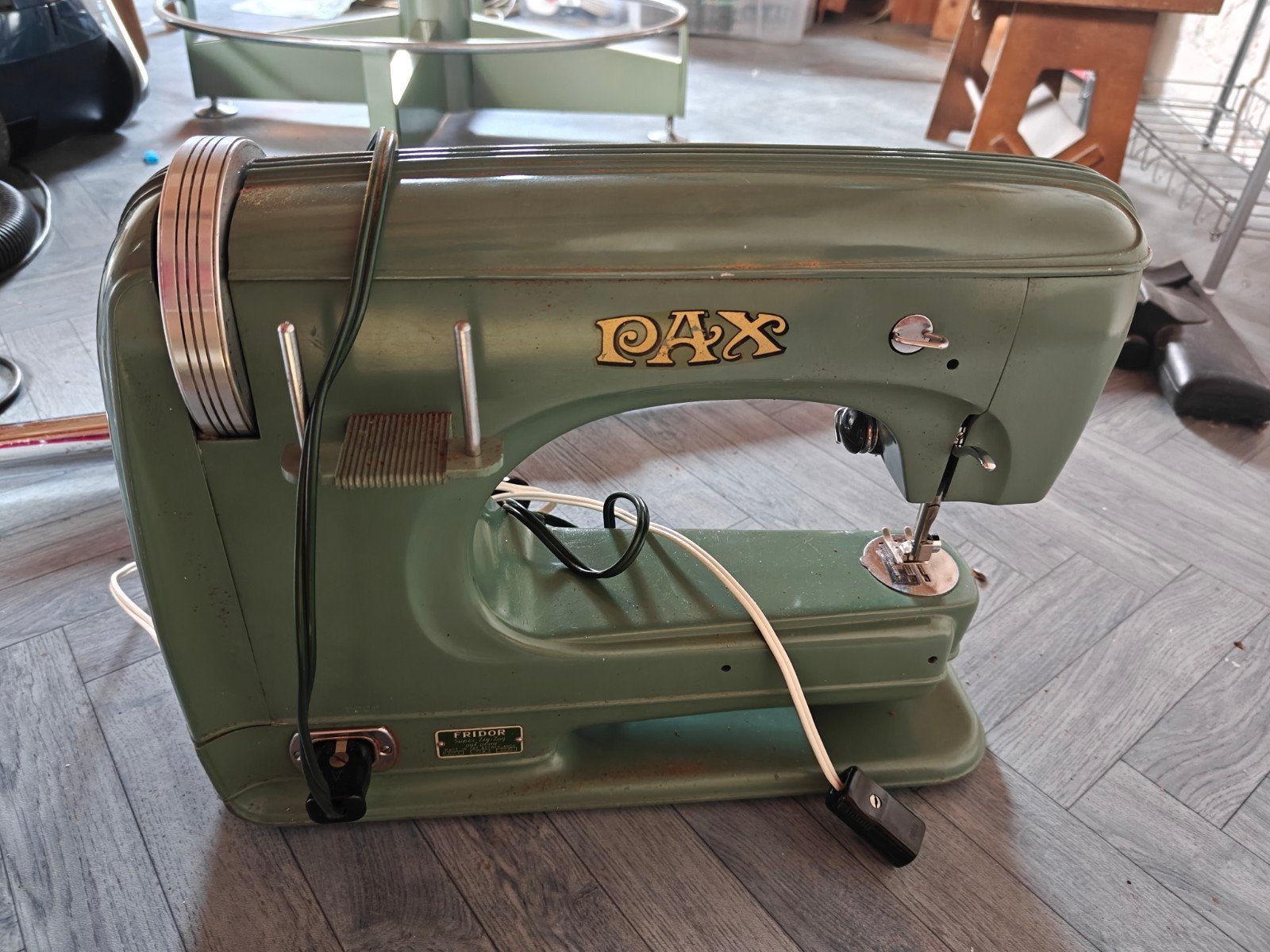 machines a coudre pax, Enlèvement