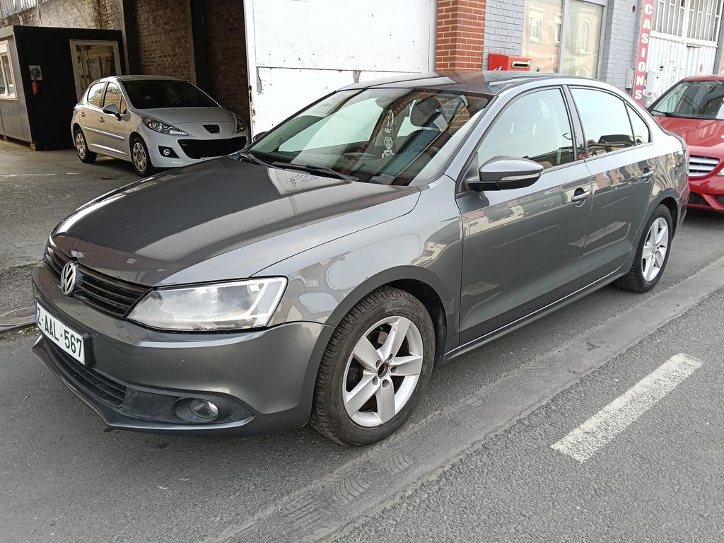 Volkswagen Jetta 16 TDI, Achat, 4 portes, Boîte manuelle, Particulier