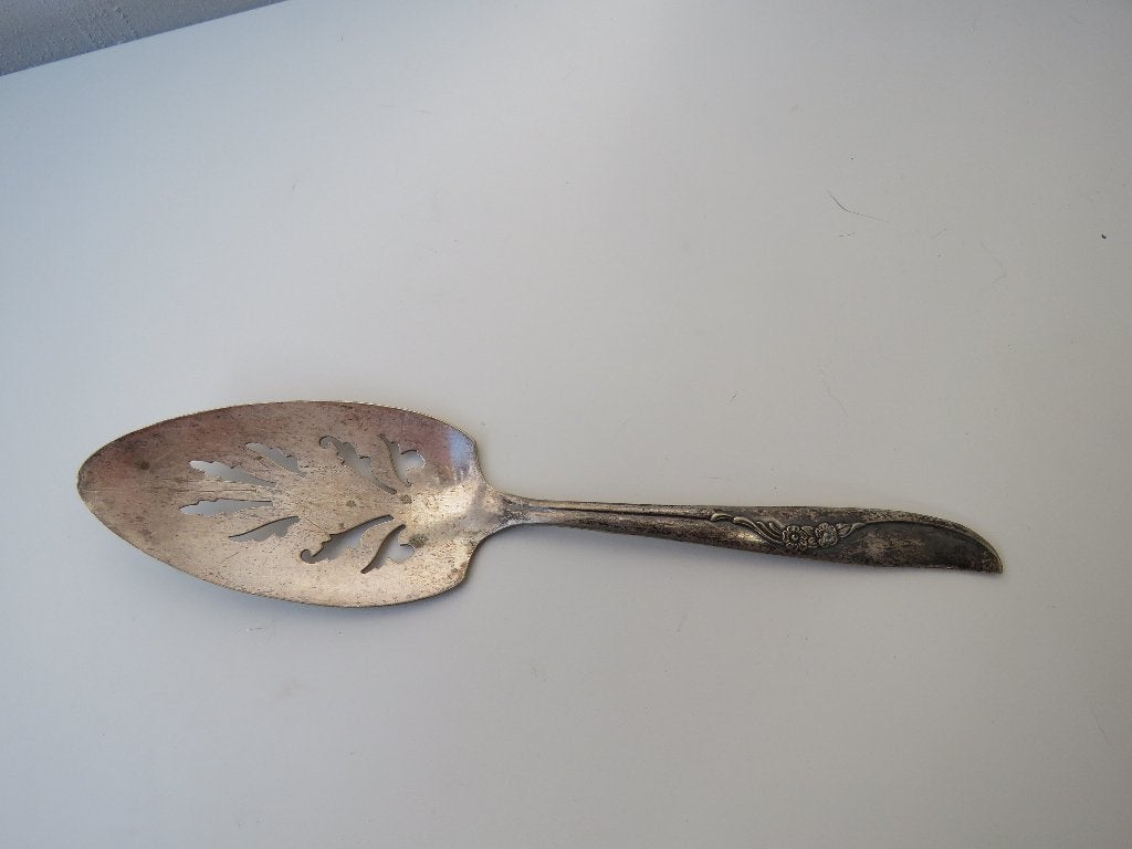 Serveur à gâteaux en métal argenté WMA Rogers Oneida LTD, Enlèvement ou Envoi