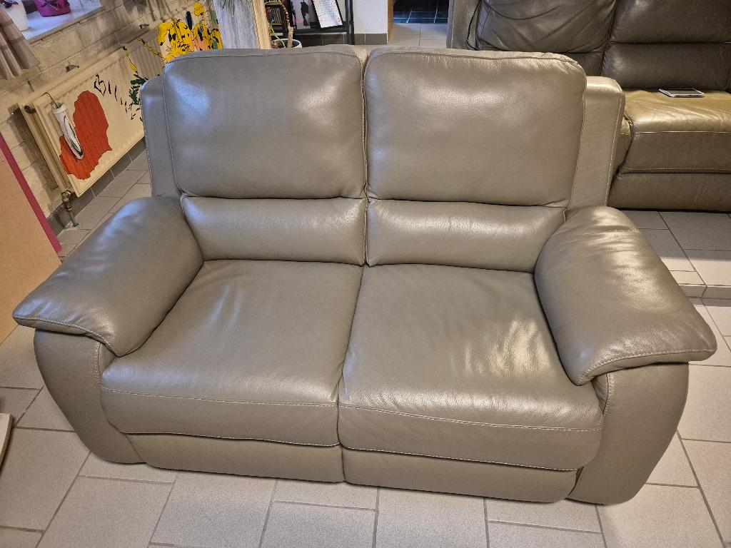 CANAPE 2 PLACES (CUIR ITALIEN) COULEUR TAUPE, Ophalen, 150 tot 200 cm, Tweepersoons, Zo goed als nieuw