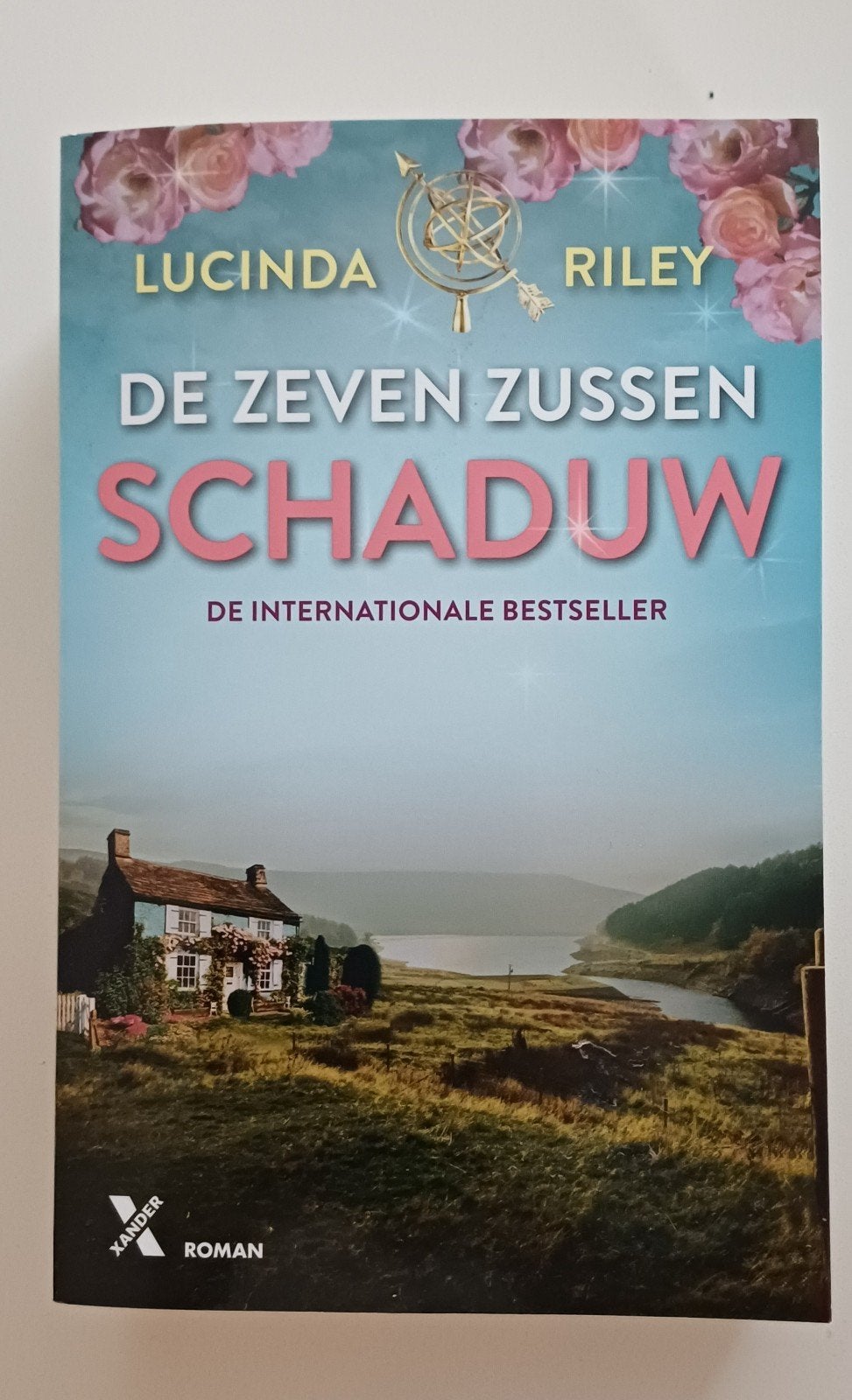 De Zeven Zussen - Schaduw, Boeken, Ophalen of Verzenden, Zo goed als nieuw