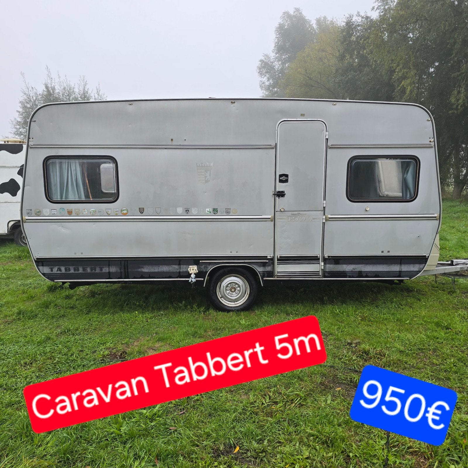Caravan 4 slaapplaatsen werfkeet camping bouw tuin paarden, Caravans en Kamperen, Ophalen
